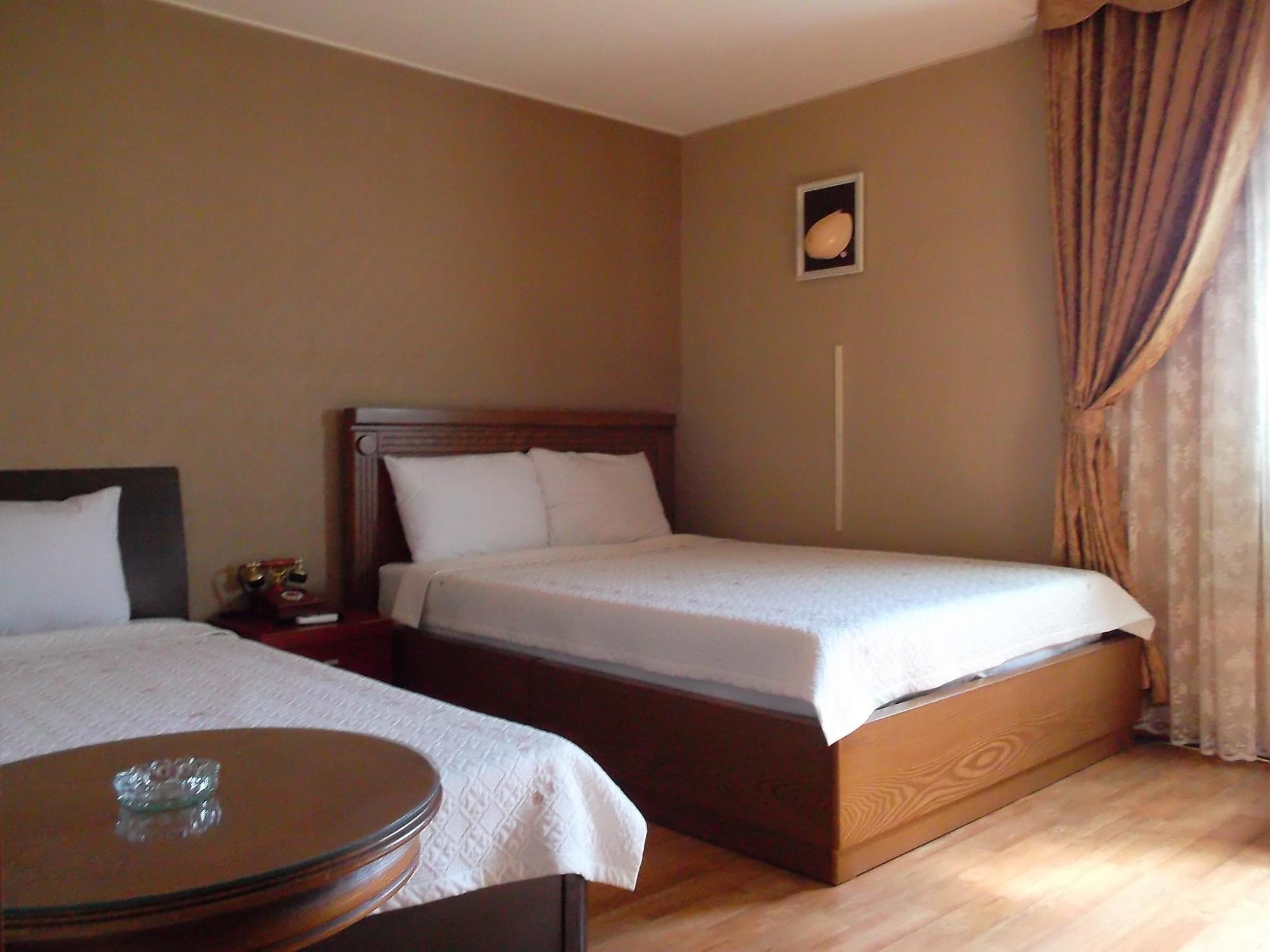 Monaco Hotel Jeju Buitenkant foto